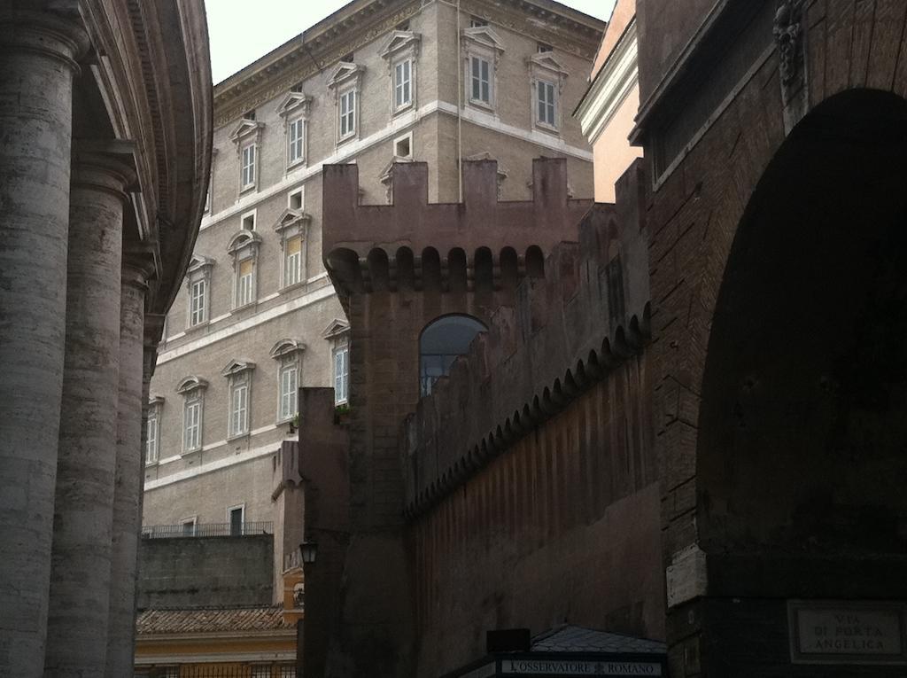Una Notte Ai Musei Vaticani Appartement Rome Buitenkant foto